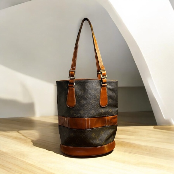 Louis Vuitton Handbags - Louis Vuitton 70s Era Vintage Brown Monogram Bucket Bag